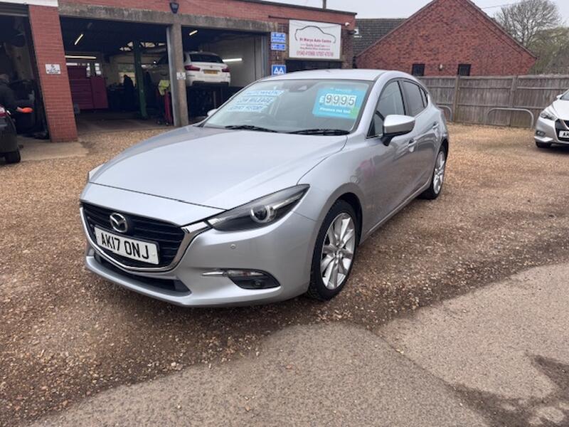 MAZDA MAZDA3