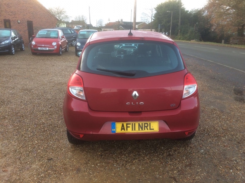 RENAULT CLIO