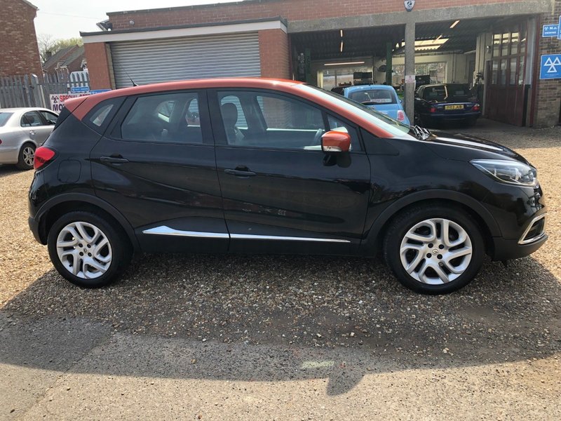 RENAULT CAPTUR