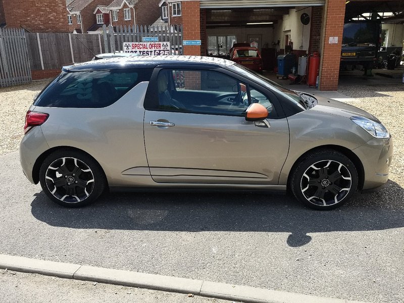 CITROEN DS3