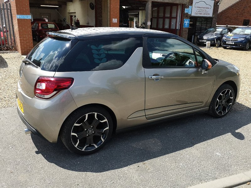 CITROEN DS3