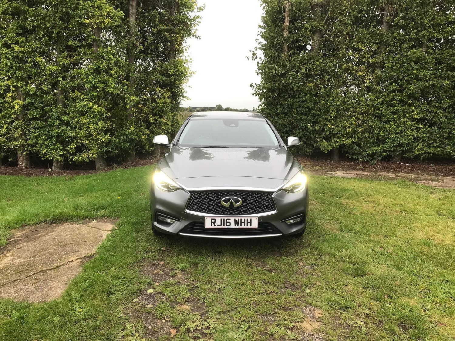 infiniti auto start