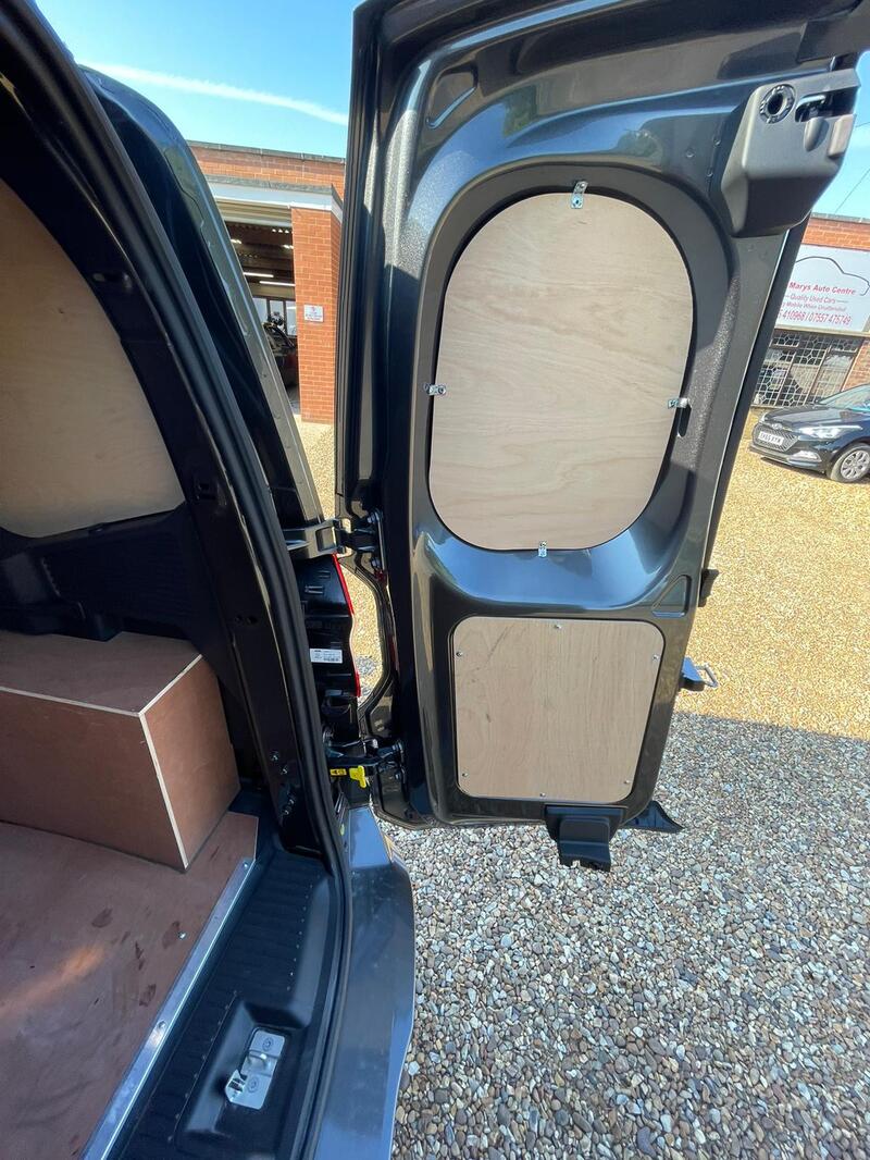 FORD TRANSIT