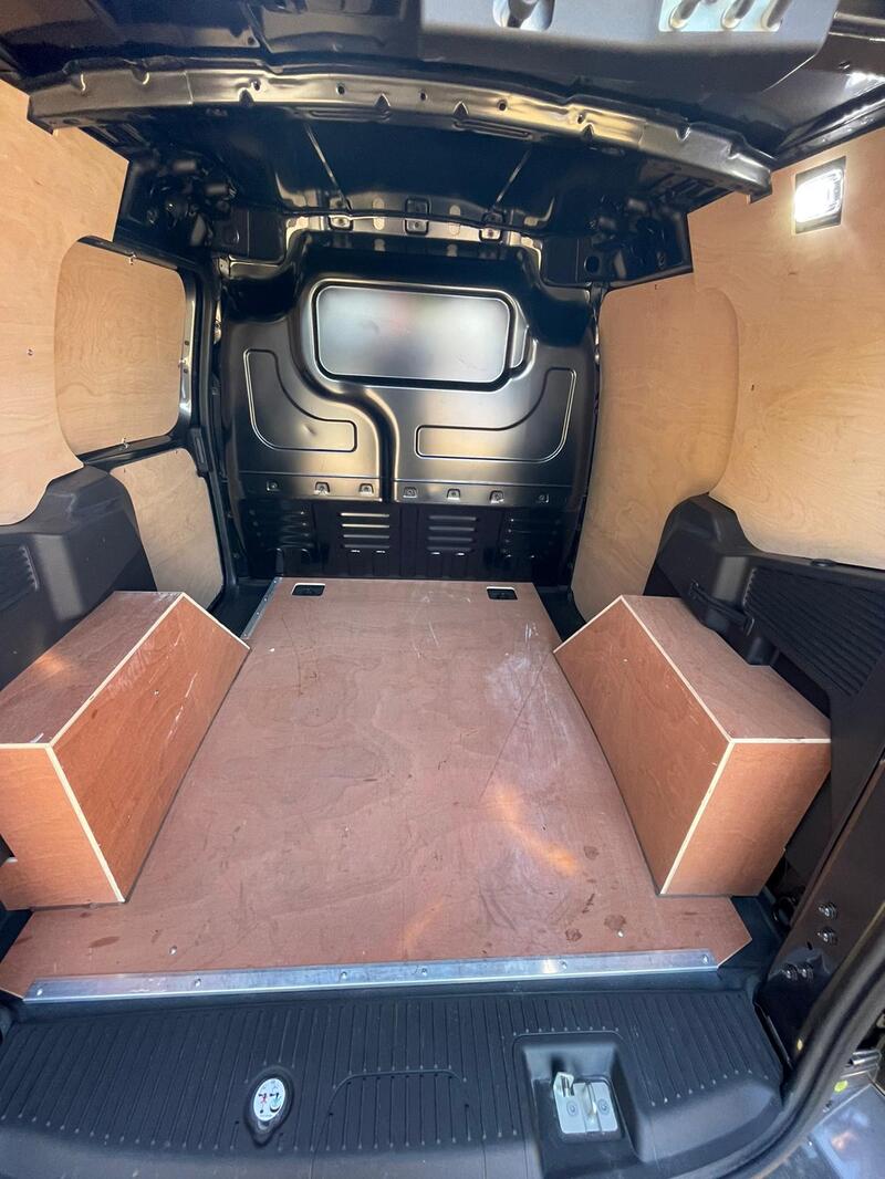 FORD TRANSIT