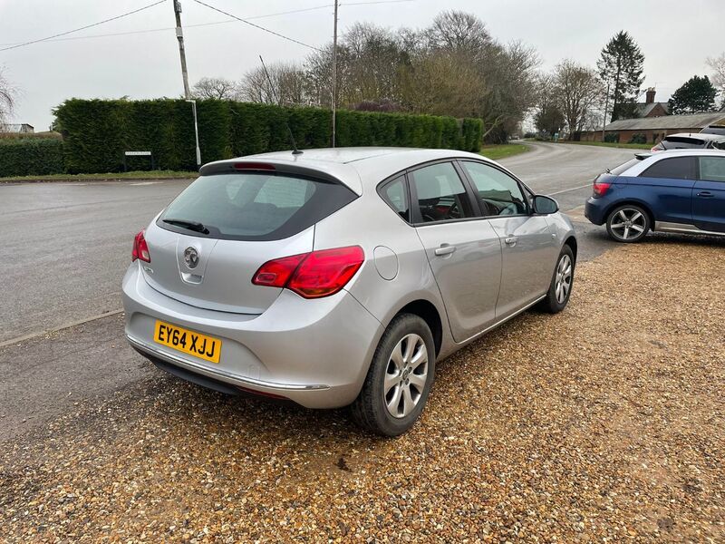VAUXHALL ASTRA