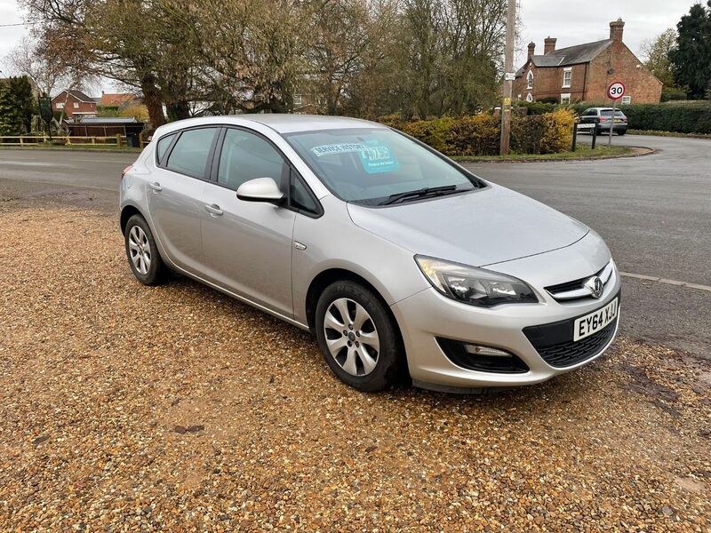 VAUXHALL ASTRA