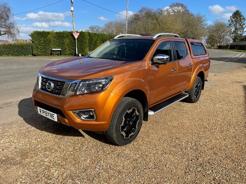NISSAN NAVARA